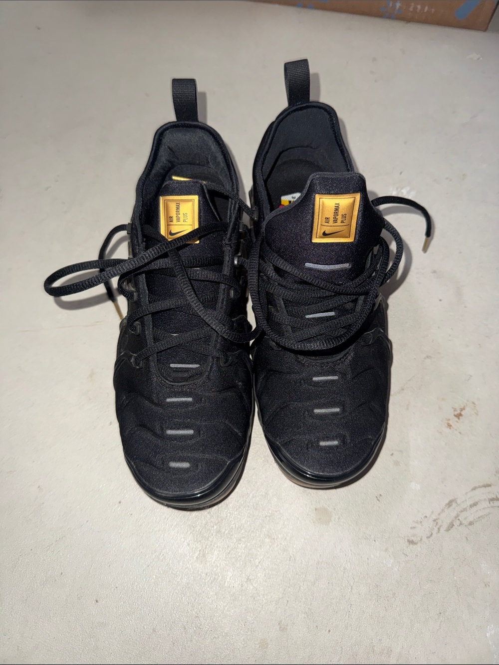 Nike AIR VAPORMAX PLUS